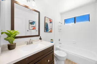 Photo #5: 41103366 Listing 