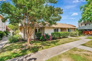 Photo #2: 41103384 Listing