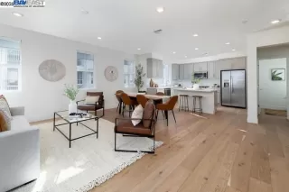 Photo #3: 41103409 Listing 