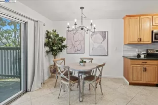 Photo #3: 41103436 Listing