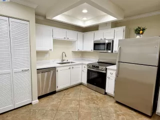 Photo #6: 41103483 Listing