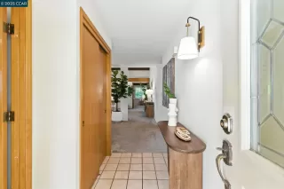 Photo #1: 41103493 Listing