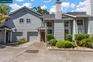 More Details about MLS # 41103497 : 325 WARMCASTLE CT