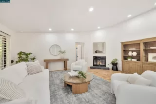 Photo #4: 41103530 Listing 