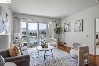 Photo #1: 41103547 Listing