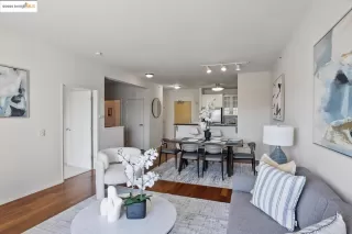 Photo #5: 41103547 Listing