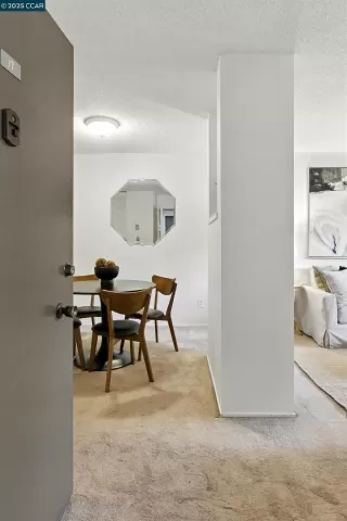 Photo #4: 41103587 Listing