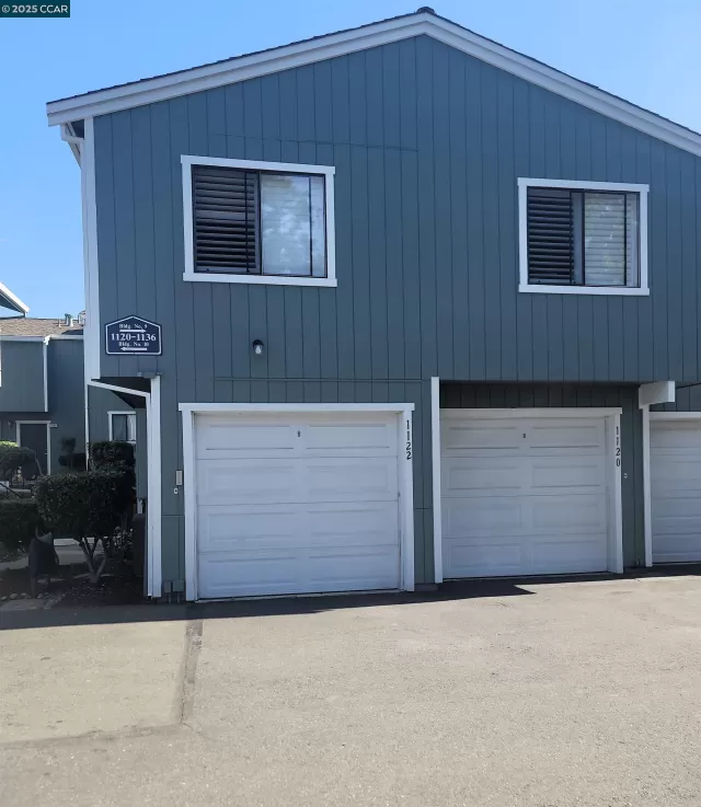 MLS: 41103590 Condo For Sale