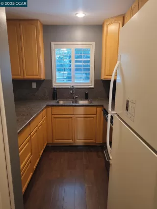 Photo #3: 41103590 Listing