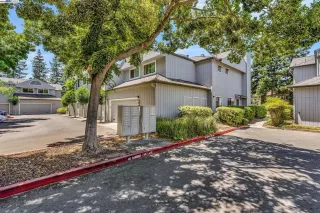 Photo #2: 41103594 Listing 