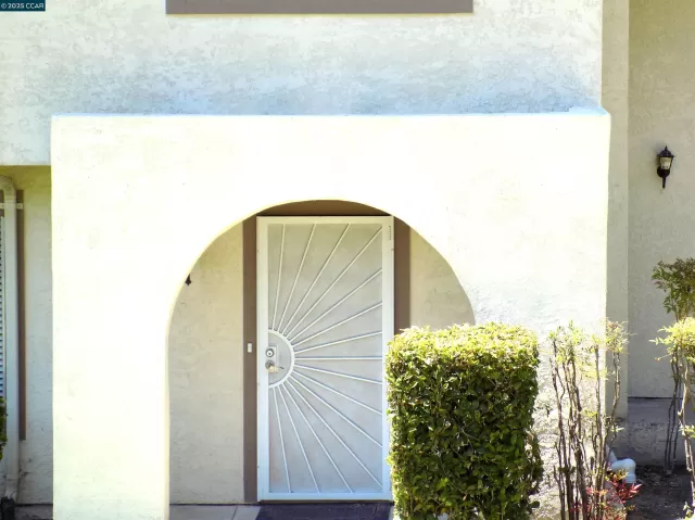 MLS: 41103635 Condo For Sale