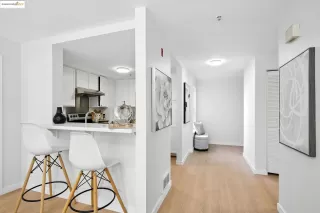 Photo #4: 41103665 Listing 