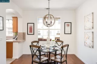 Photo #6: 41103667 Listing