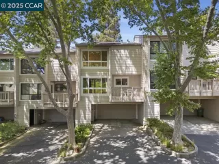 More Details about MLS # 41103803 : 412 WOODMINSTER