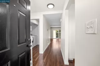 Photo #1: 41103816 Listing