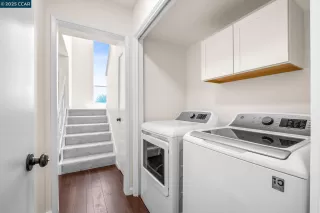 Photo #6: 41103816 Listing