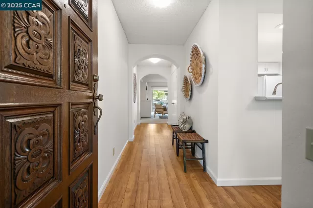 MLS: 41103821 Condo For Sale