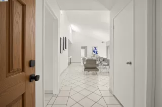 Photo #3: 41103844 Listing 