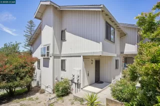 Photo #2: 41103849 Listing