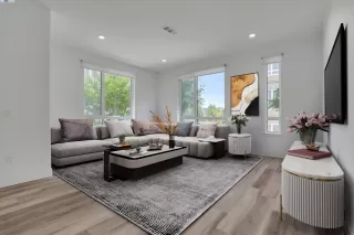 Photo #2: 41103853 Listing 