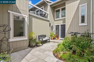 Photo #2: 41103886 Listing