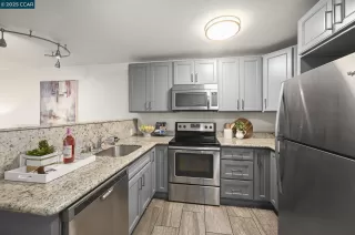 Photo #1: 41103968 Listing