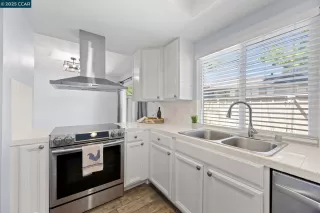 Photo #4: 41103999 Listing 