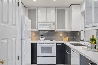 Photo #4: 41104009 Listing 