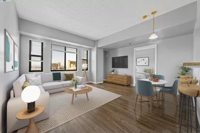 MLS: 41104026 Condo For Sale