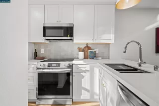 Photo #2: 41104075 Listing