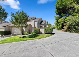 Photo #1: 41104082 Listing