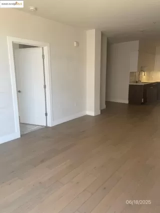 Photo #3: 41104126 Listing 