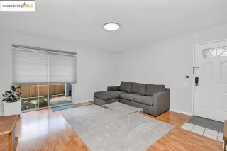 Photo #6: 41104140 Listing 