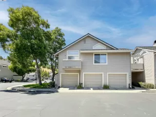 More Details about MLS # 41104174 : 363 SEXTANT COURT