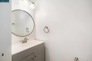 Photo #6: 41104192 Listing