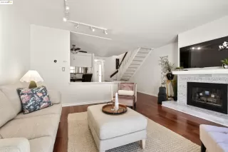 Photo #3: 41104216 Listing