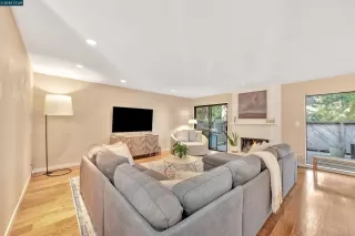 Photo #1: 41104275 Listing