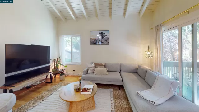 MLS: 41104281 Condo For Sale