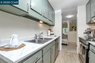 Photo #5: 41104281 Listing