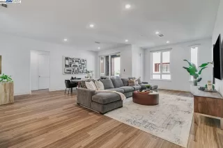 Photo #1: 41104337 Listing