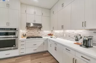 Photo #5: 41104337 Listing