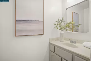 Photo #6: 41104352 Listing