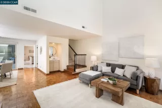 Photo #3: 41104394 Listing