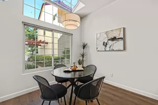 Photo #5: 41104480 Listing