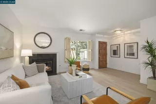Photo #6: 41104630 Listing 