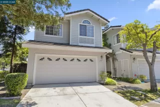 Click for more information on MLS # 41104699 : 122 HERITAGE PARK DR More Details about MLS # 41104699 : 122 HERITAGE PARK DR