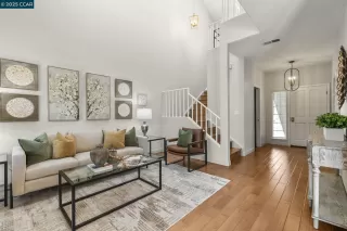 Photo #5: 41104699 Listing