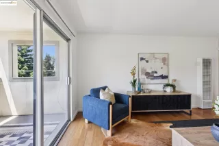 Photo #3: 41104780 Listing