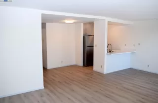 Photo #3: 41104830 Listing