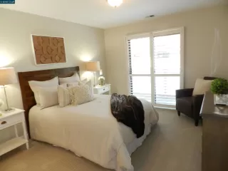 Photo #6: 41104862 Listing